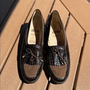 Ara Naturform Brown Loafers Slip-Ons Kiltie Shoes Size 7.5